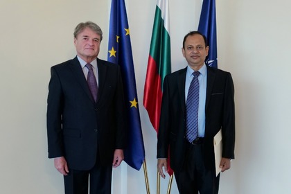 Заместник-министър Тодор Чуров прие копия на акредитивните писма на посланика на Бангладеш